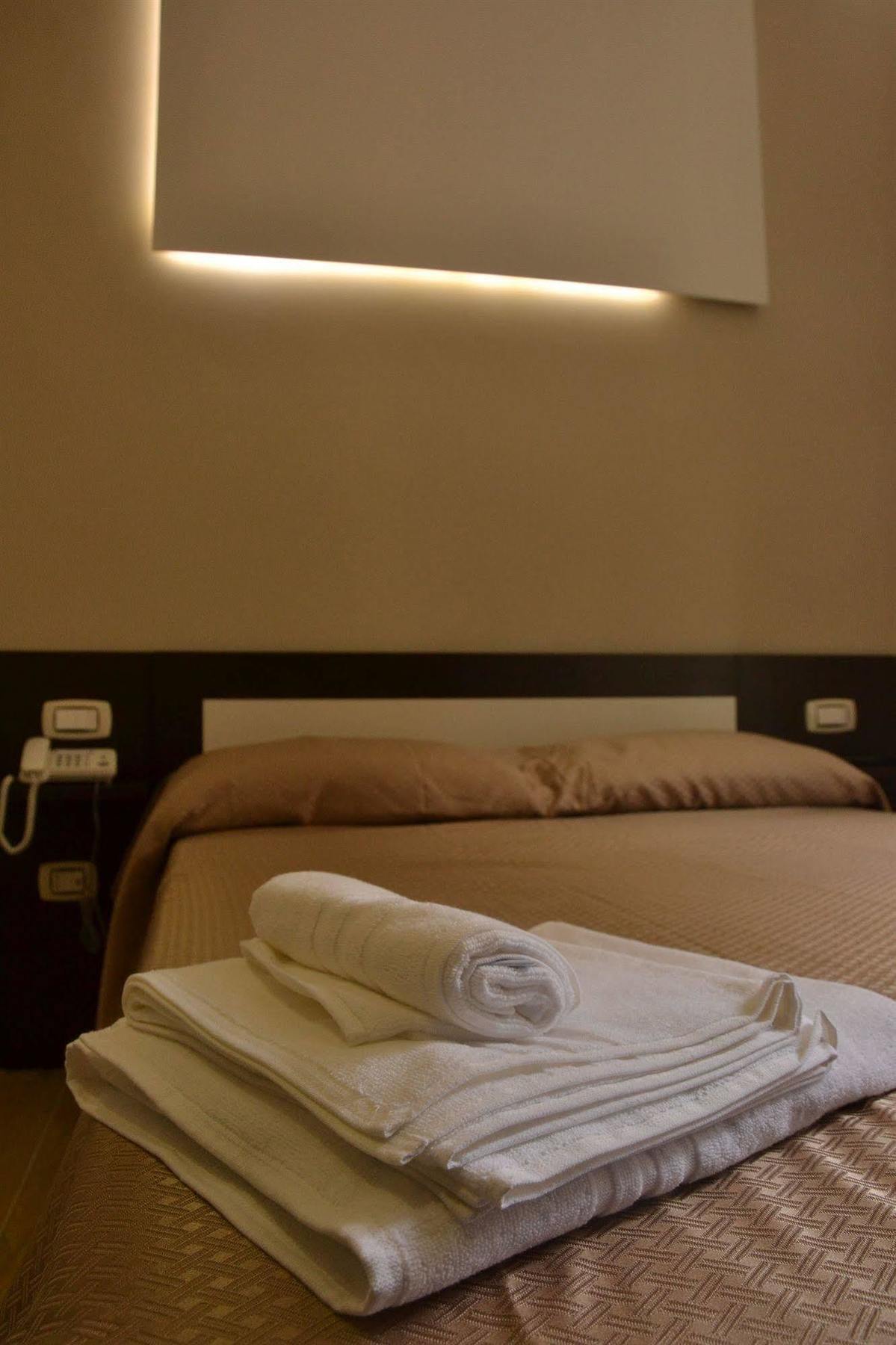 The Wesley Rome Hotell Eksteriør bilde